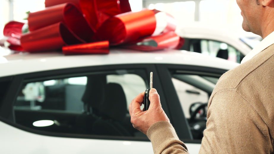 Expert Tips on Buying a Car As a Gift for the Holidays from Milito's Auto Repair of Chicago, IL 60614 - MilitosAutoRepair.com